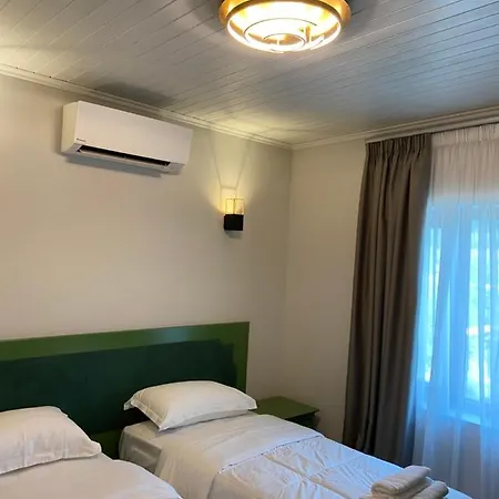 Frühstückspension “sarajet” 3*