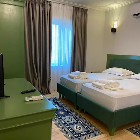Bed and breakfast “sarajet” Kelcyre