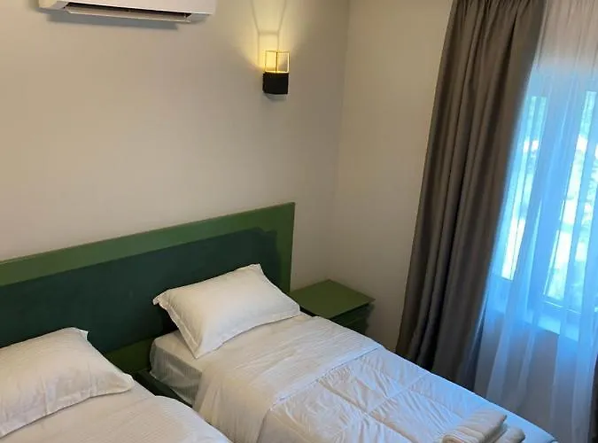 Bed & Breakfast “sarajet” Kelcyre
